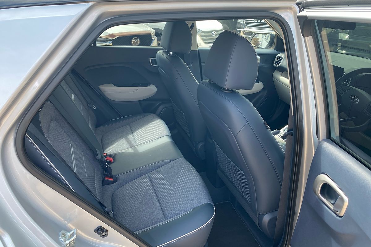 2020 Hyundai Venue Elite QX.2