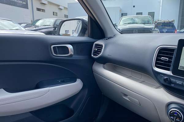 2020 Hyundai Venue Elite QX.2