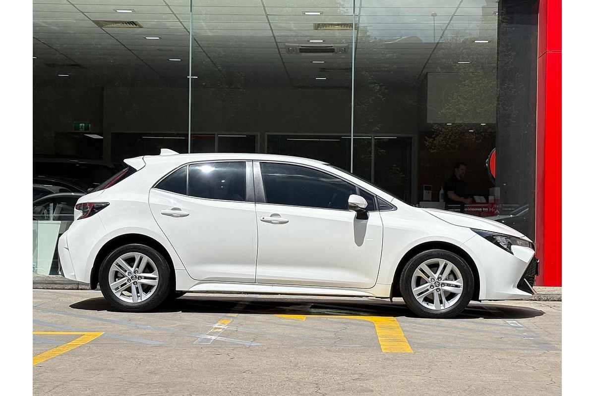 2022 Toyota Corolla Ascent Sport Hybrid ZWE211R