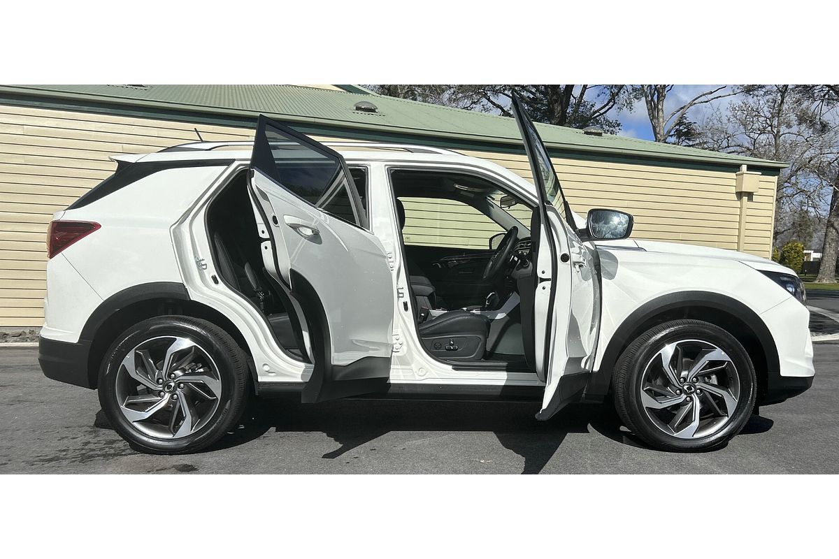 2024 SsangYong Korando Ultimate LTD C300