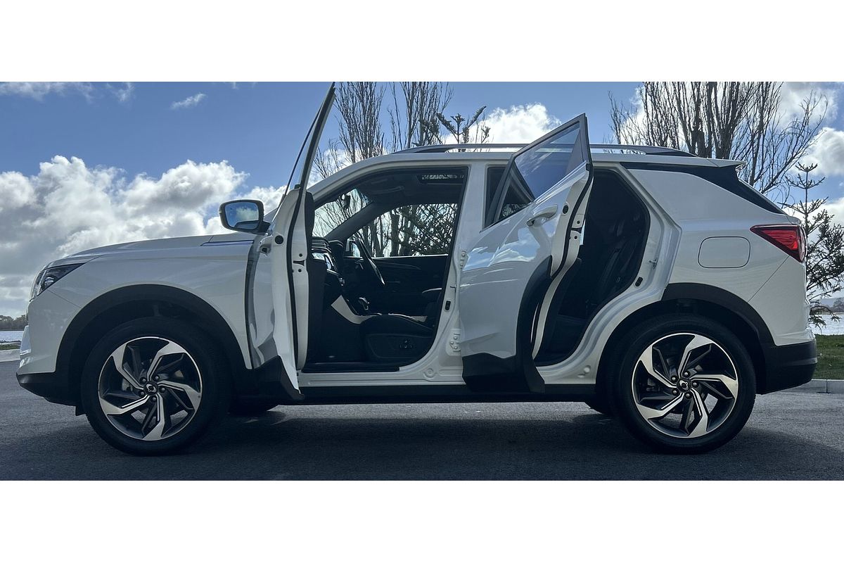 2024 SsangYong Korando Ultimate LTD C300