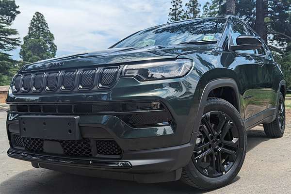 2023 Jeep Compass Night Eagle M6