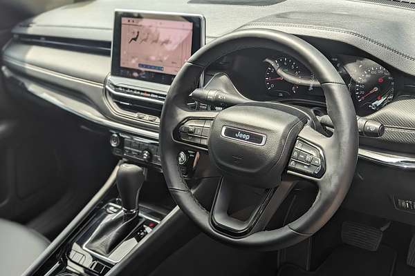 2023 Jeep Compass Night Eagle M6