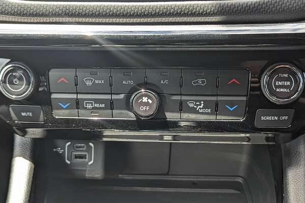 2023 Jeep Compass Night Eagle M6