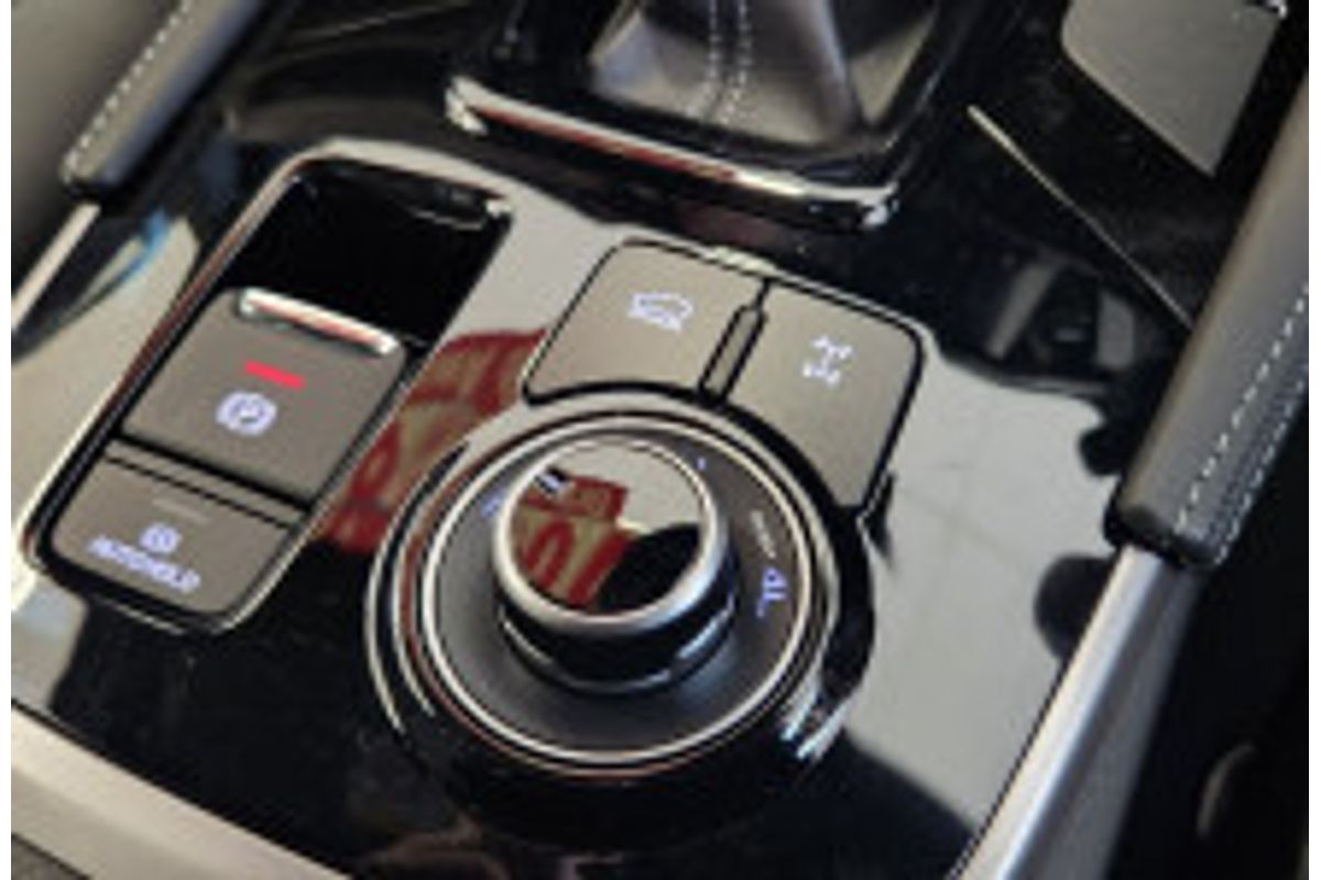 2025 Isuzu MU-X LS-T