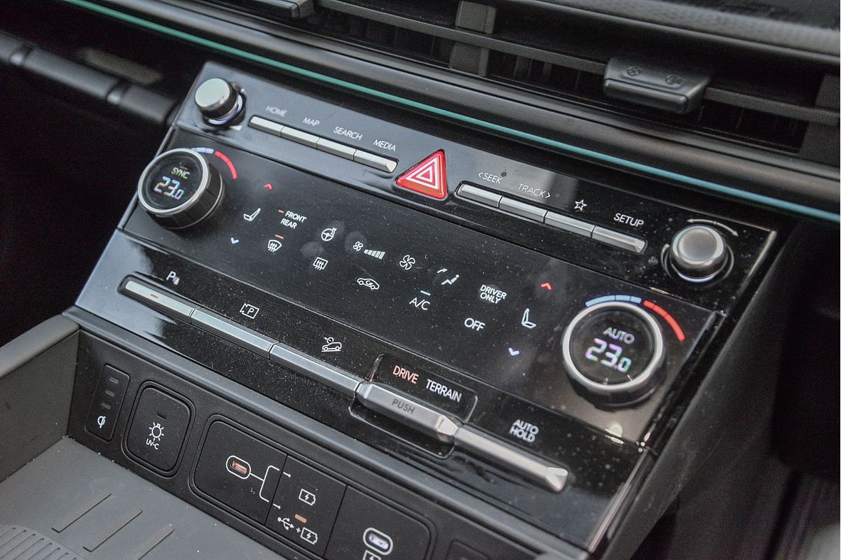 2025 Hyundai Santa Fe Hybrid MX5.V2