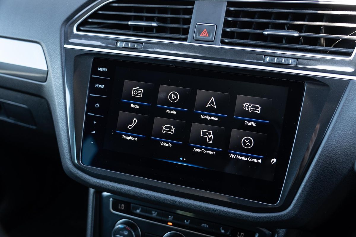 2017 Volkswagen Tiguan 140TDI Highline 5N