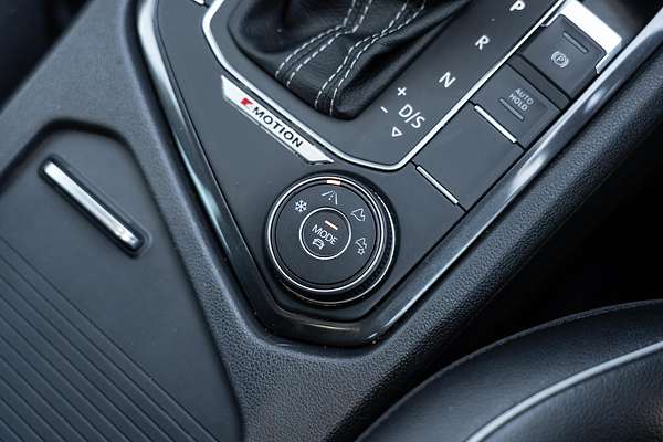 2017 Volkswagen Tiguan 140TDI Highline 5N