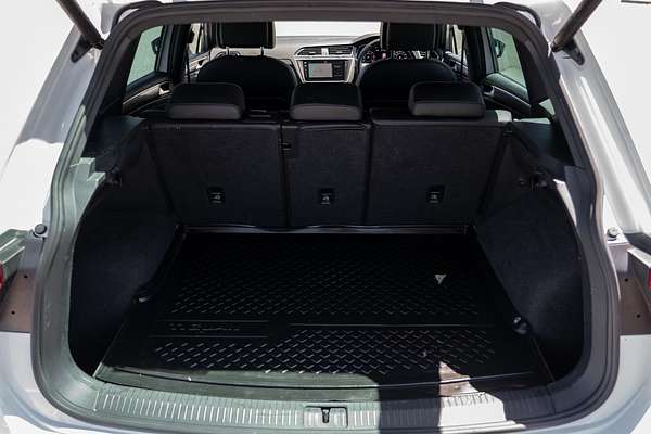 2017 Volkswagen Tiguan 140TDI Highline 5N