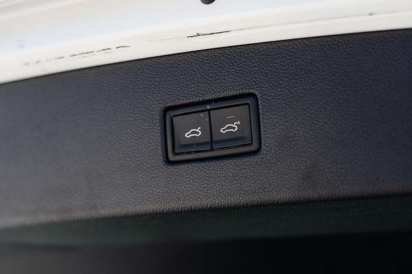 2017 Volkswagen Tiguan 140TDI Highline 5N