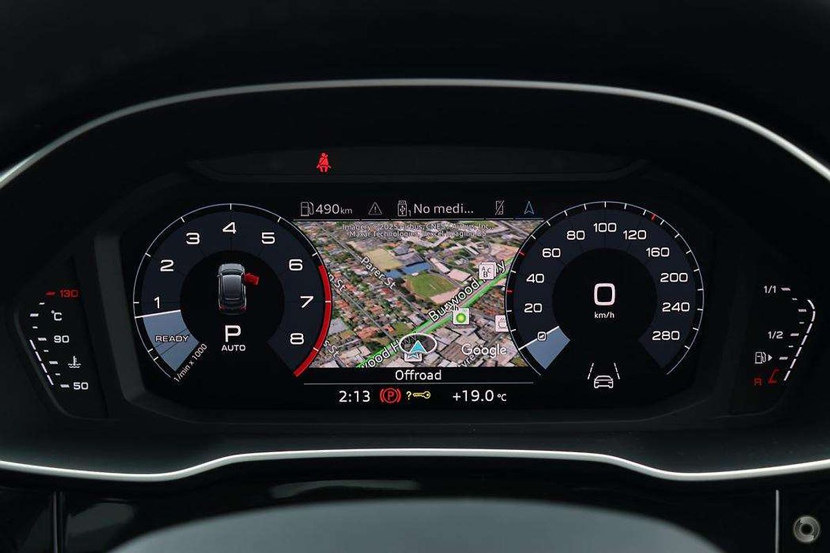 2025 Audi Q3 35 TFSI S line edition F3