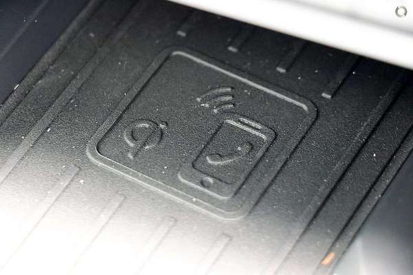 2025 Audi Q3 35 TFSI S line edition F3