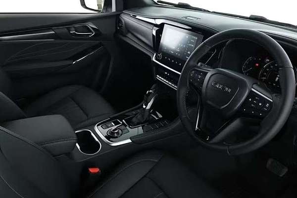 2025 Isuzu MU-X LS-T