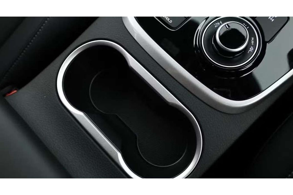 2025 Isuzu MU-X LS-T