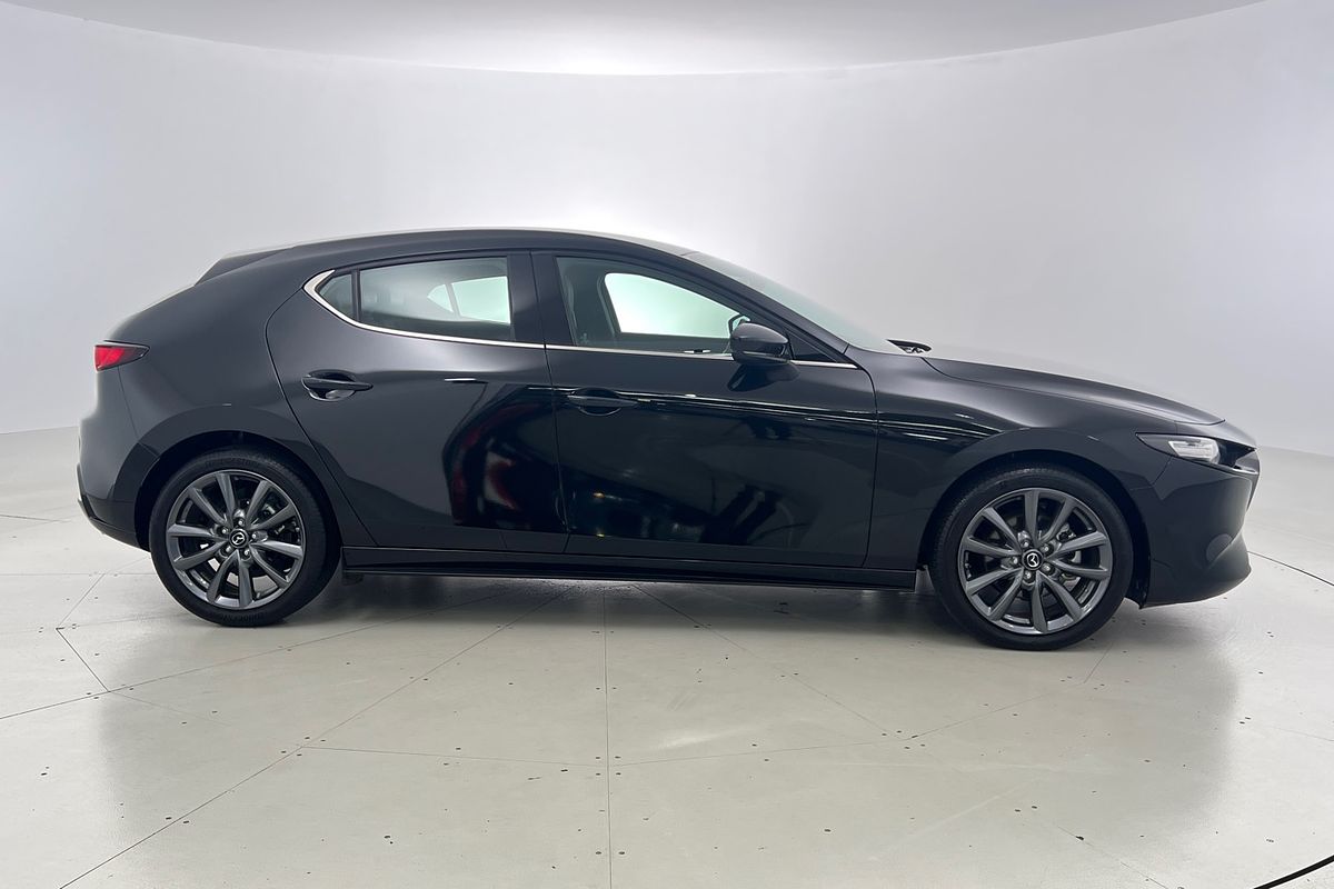 2023 Mazda 3 G20 Touring BP Series