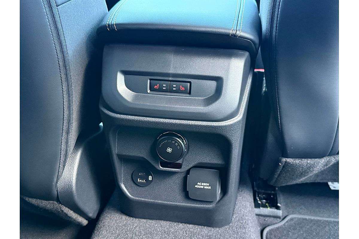 2025 Ford Everest Platinum 3.0L