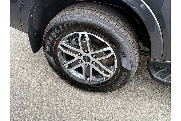 2025 Ford Everest Trend 2.0L