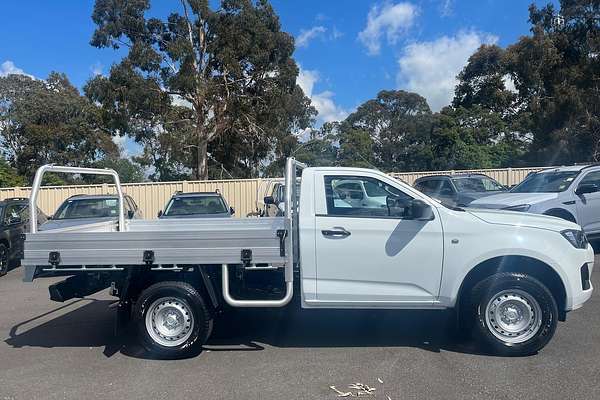 2025 Isuzu D-MAX SX 4X4