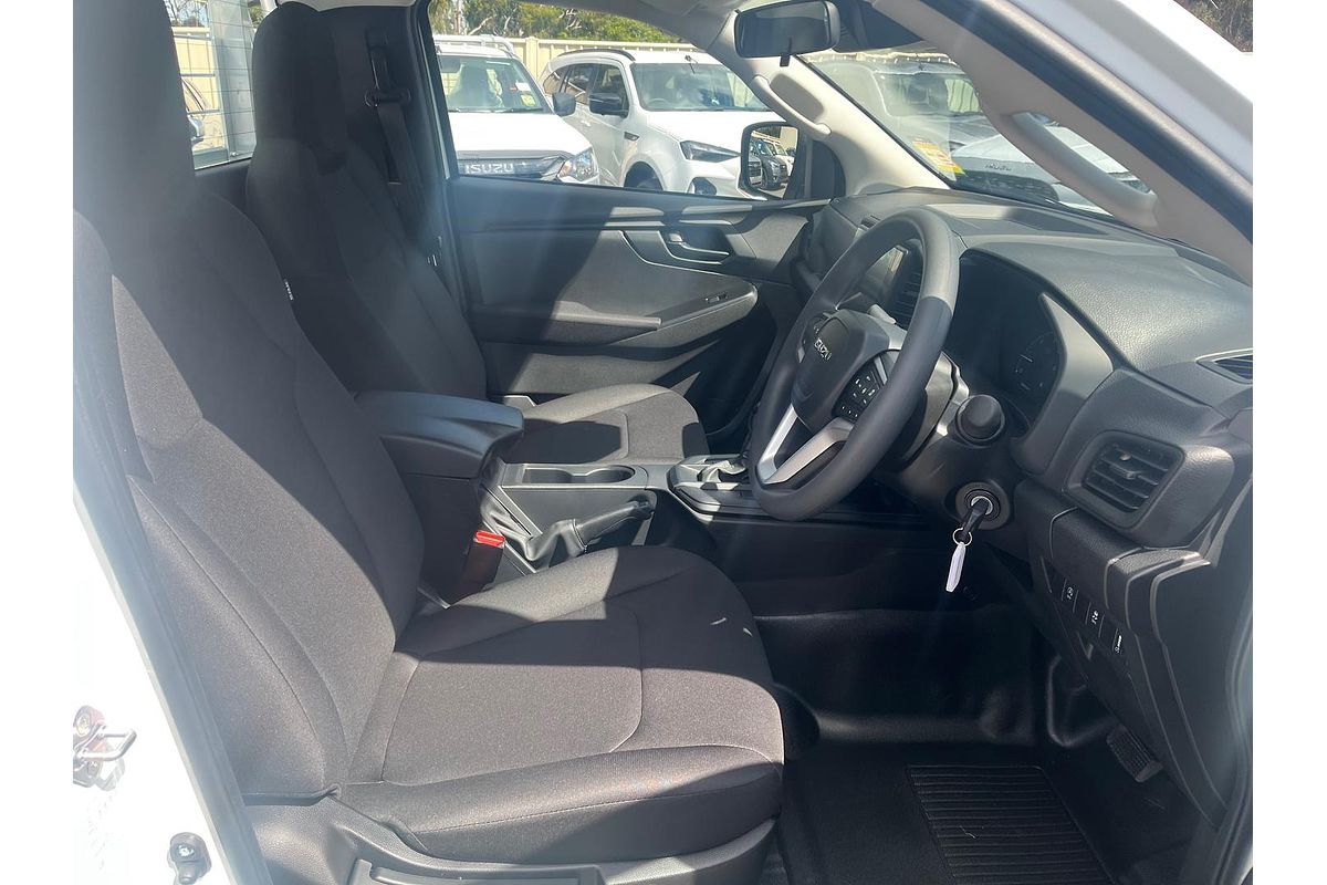 2025 Isuzu D-MAX SX 4X4