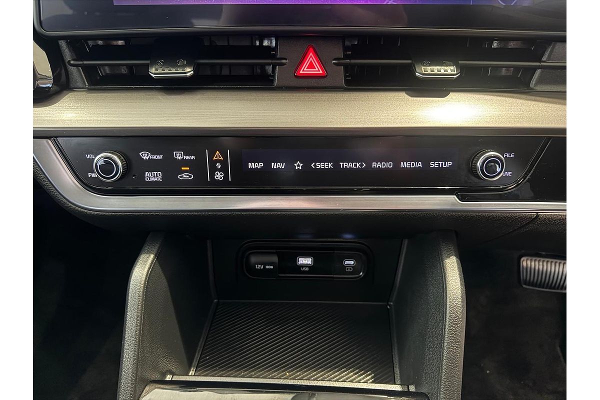 2025 Kia Sportage SX NQ5