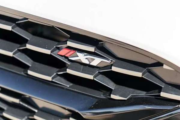 2025 Isuzu MU-X X-TERRAIN