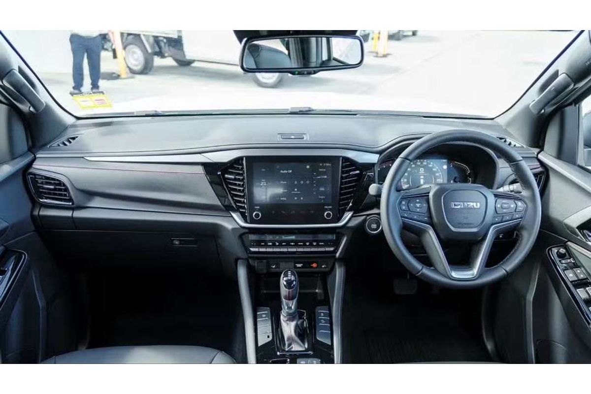 2025 Isuzu MU-X X-TERRAIN