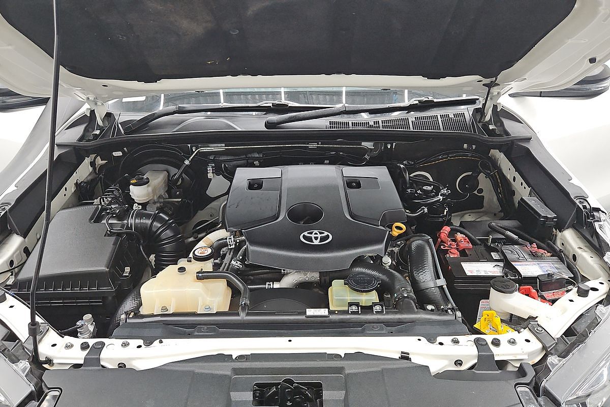 2021 Toyota Hilux SR GUN126R 4X4