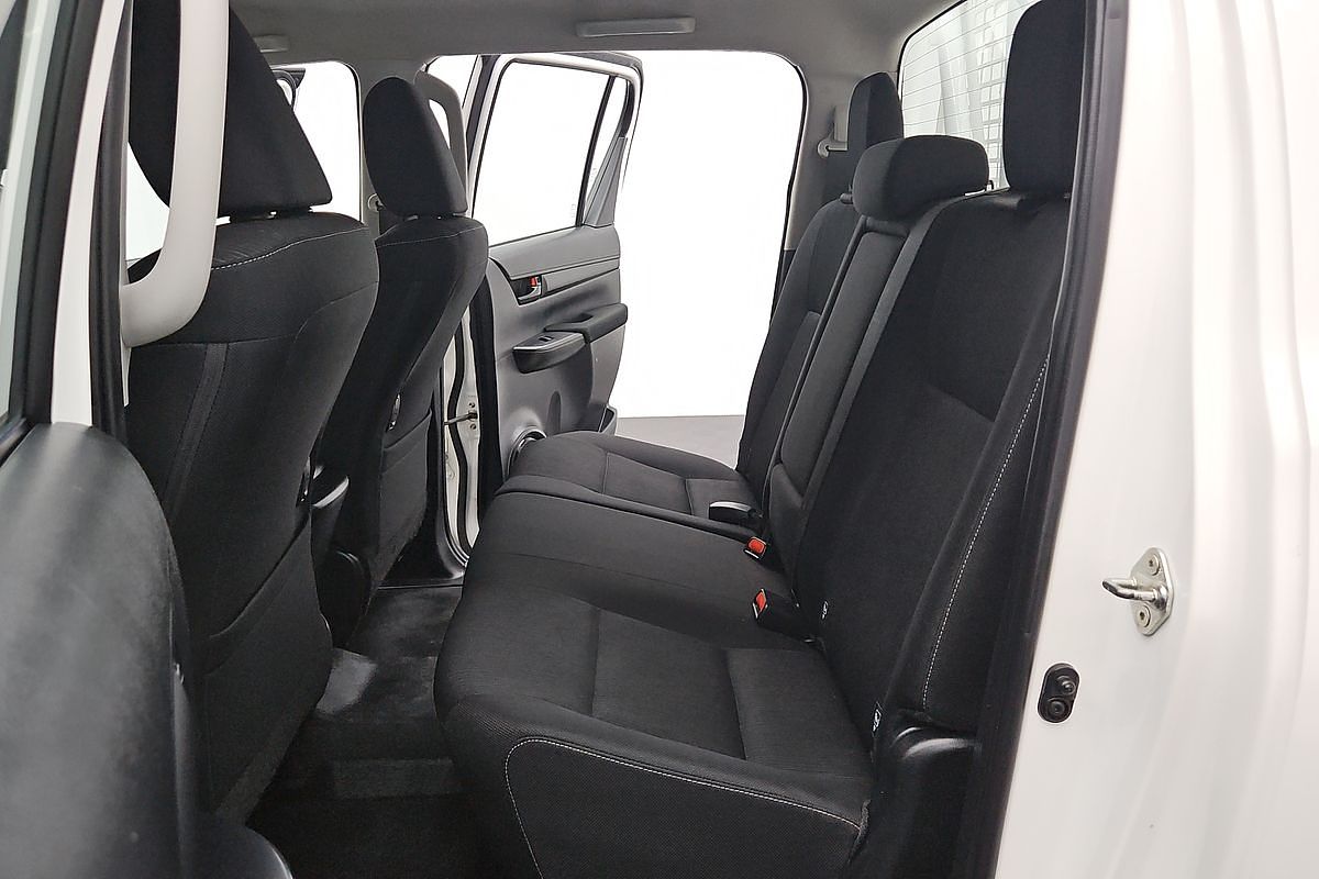 2021 Toyota Hilux SR GUN126R 4X4