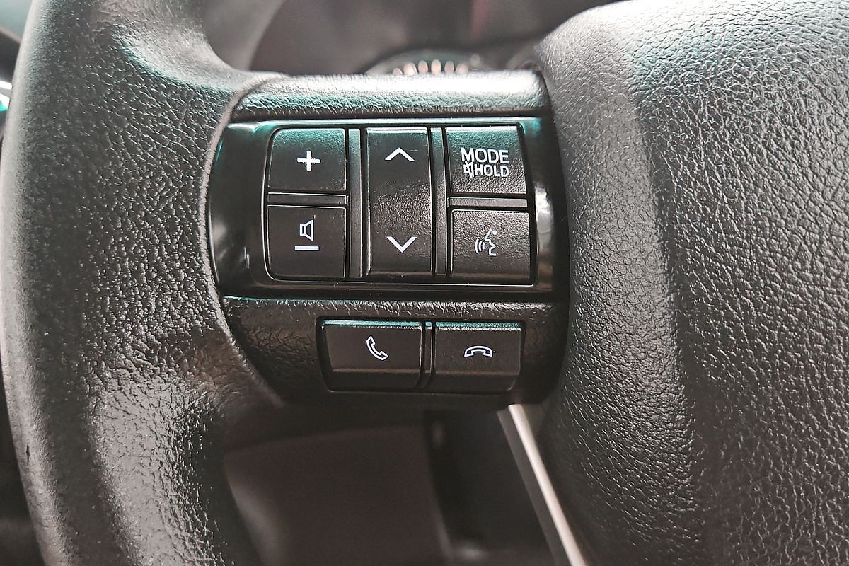 2021 Toyota Hilux SR GUN126R 4X4