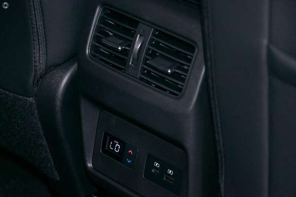 2025 Nissan X-TRAIL Ti T33