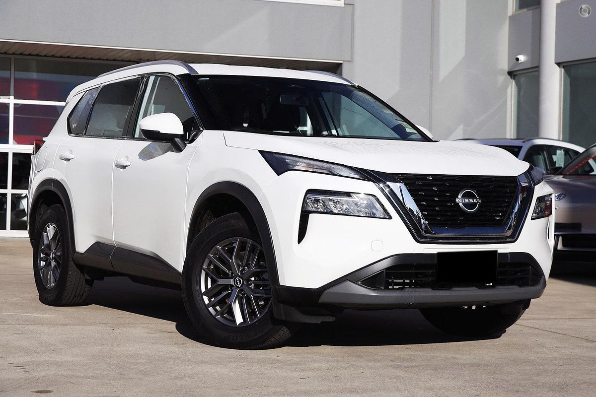 2024 Nissan X-TRAIL ST T33