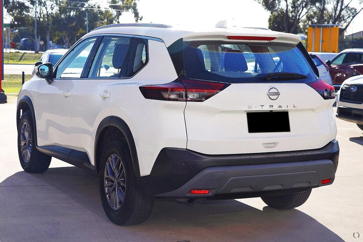 2024 Nissan X-TRAIL ST T33