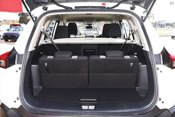 2024 Nissan X-TRAIL ST T33