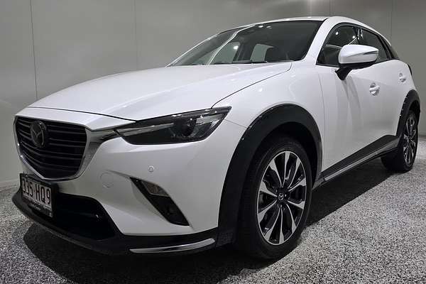2023 Mazda CX-3 Akari DK