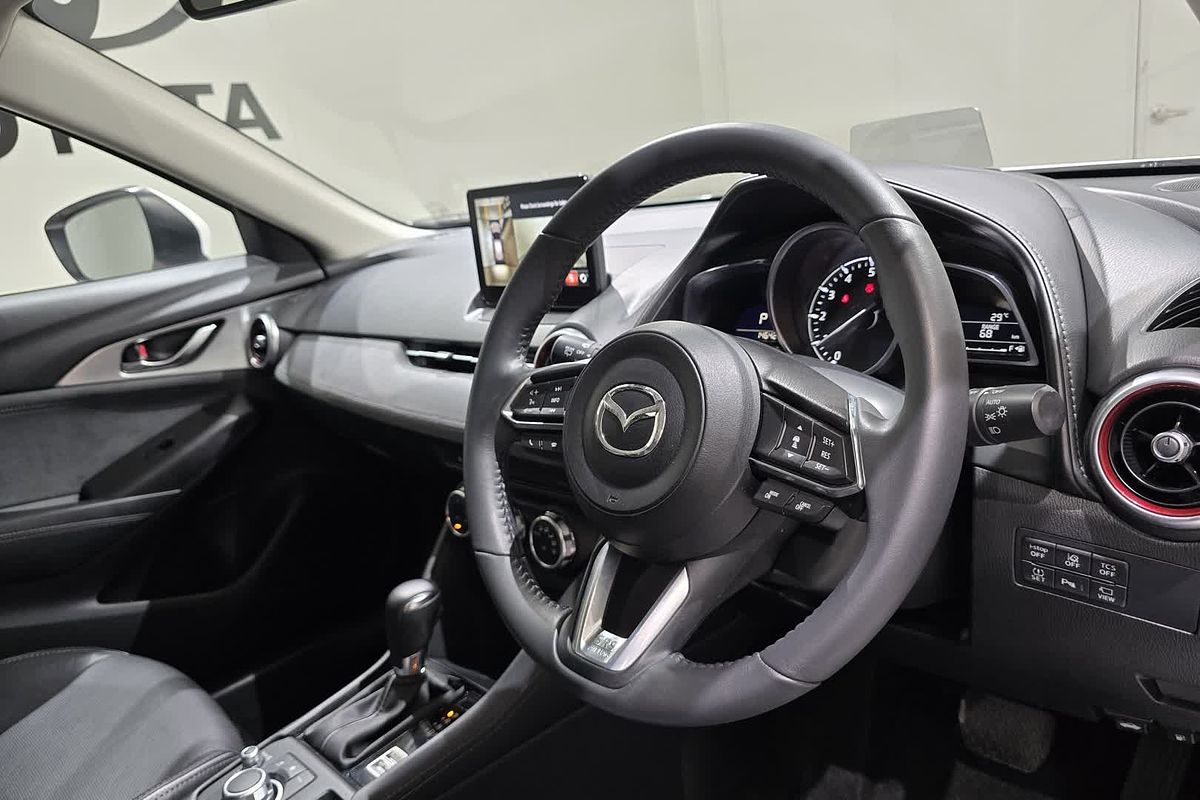 2023 Mazda CX-3 Akari DK