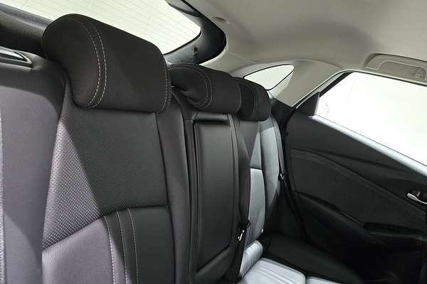 2023 Mazda CX-3 Akari DK