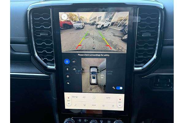 2025 Ford Everest Platinum 3.0L