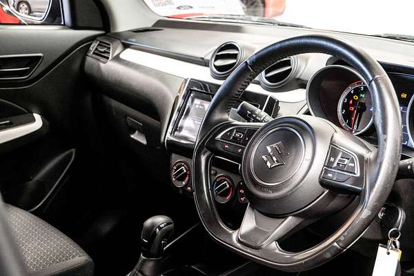 2017 Suzuki Swift GL Navigator AZ