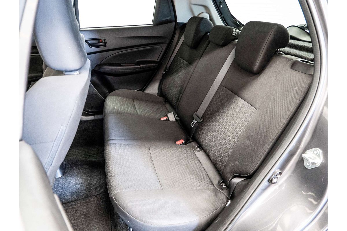 2017 Suzuki Swift GL Navigator AZ