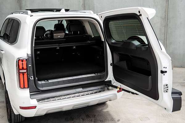 2025 GWM Tank 500 Ultra Hi4-T PHEV P03