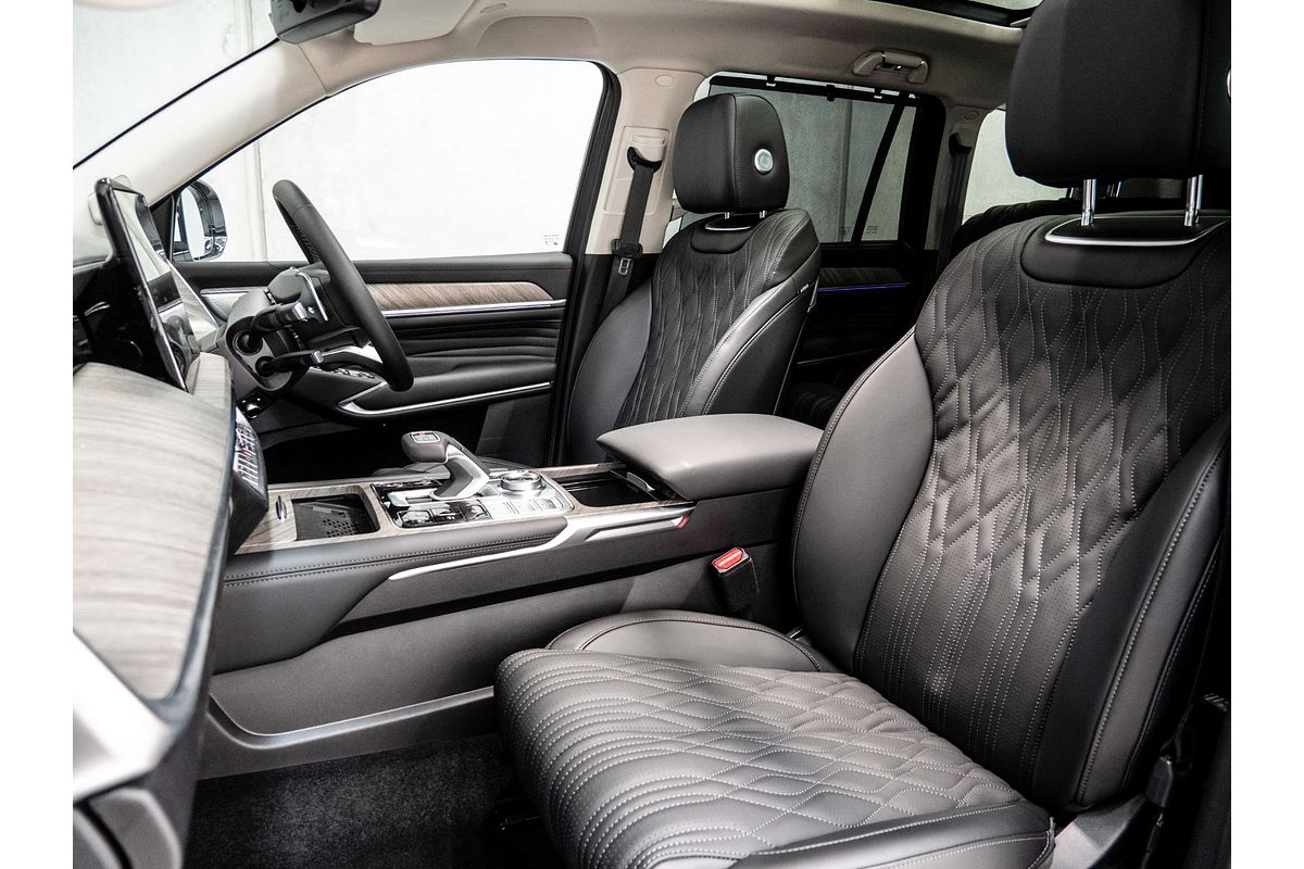 2025 GWM Tank 500 Ultra Hi4-T PHEV P03