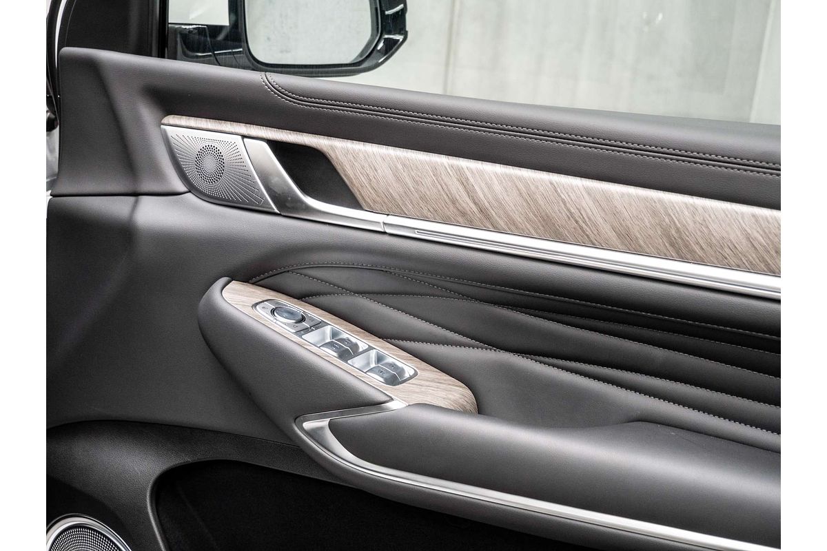 2025 GWM Tank 500 Ultra Hi4-T PHEV P03