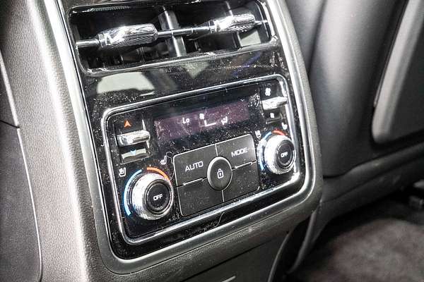 2025 GWM Tank 500 Ultra Hi4-T PHEV P03