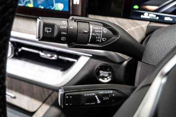 2025 GWM Tank 500 Ultra Hi4-T PHEV P03