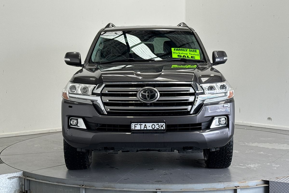 2018 Toyota Landcruiser Sahara VDJ200R