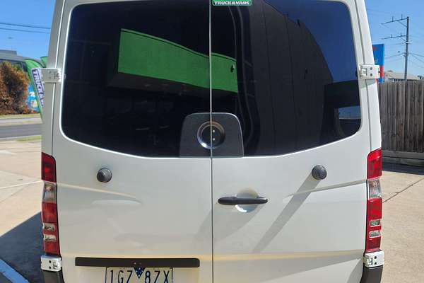 2015 Mercedes-Benz Sprinter 319CDI NCV3 MWB