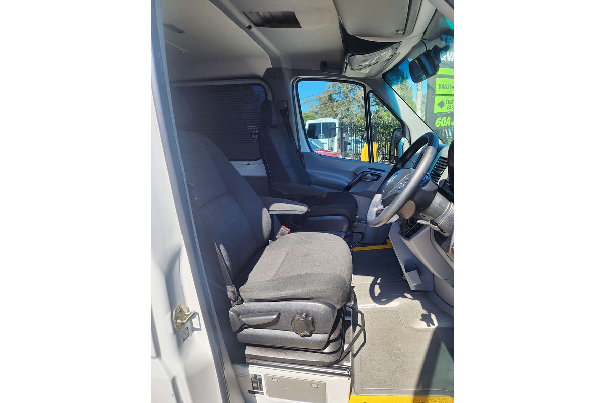 2015 Mercedes-Benz Sprinter 319CDI NCV3 MWB