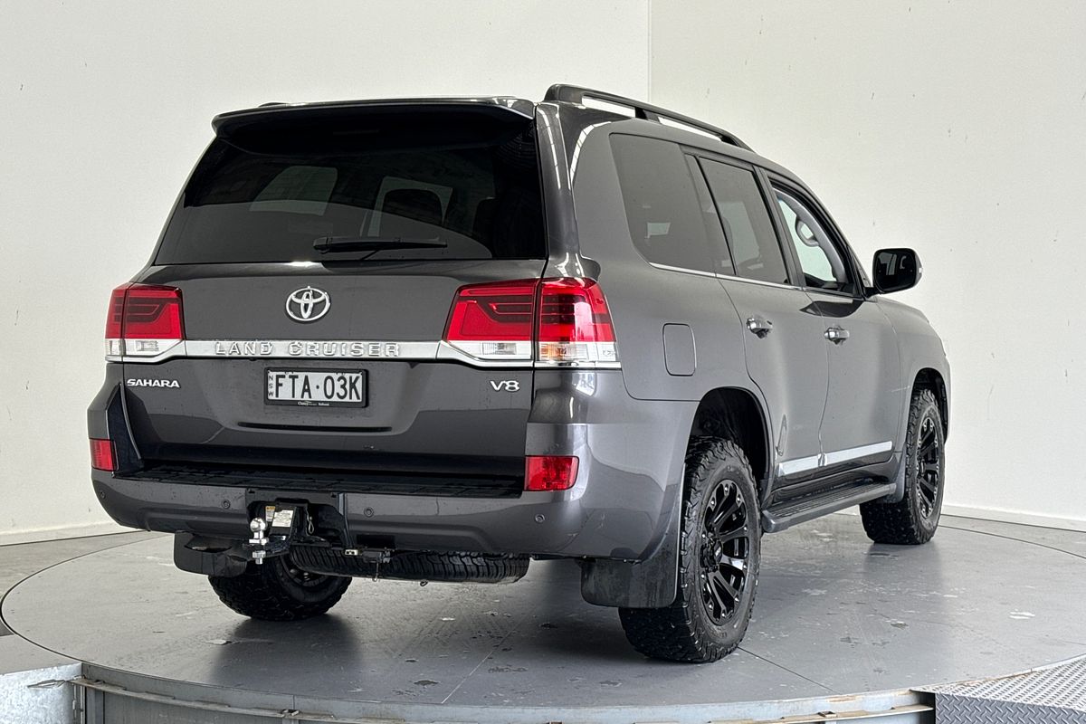 2018 Toyota Landcruiser Sahara VDJ200R