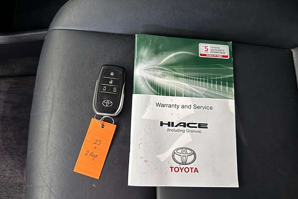 2019 Toyota Granvia VX GDH303R