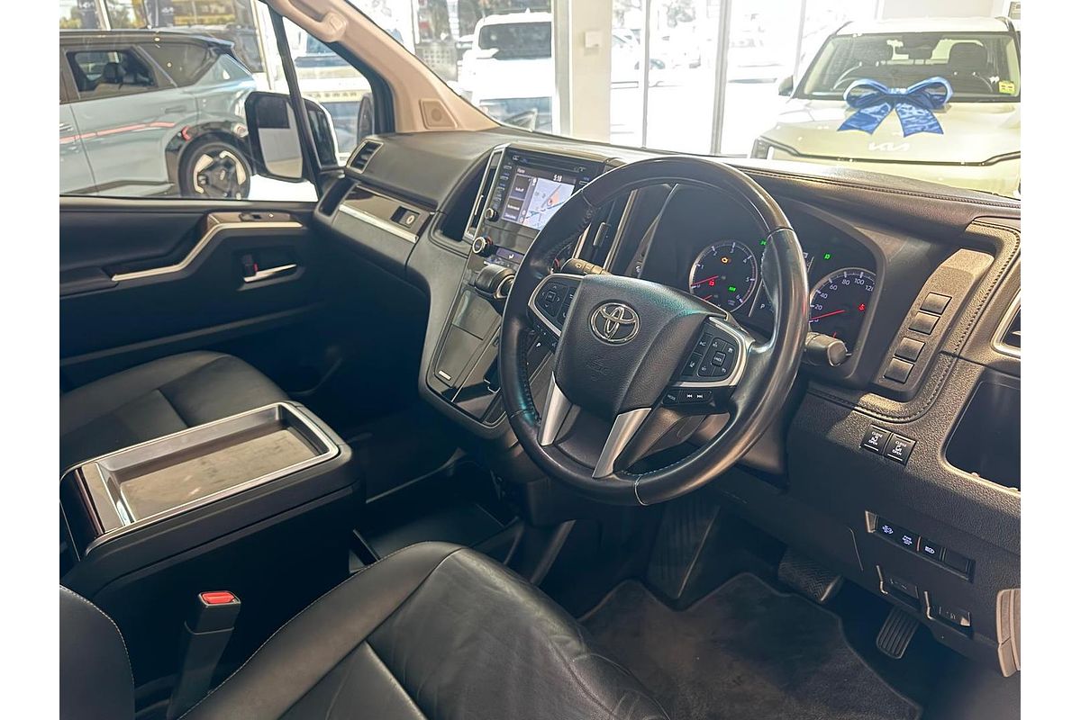 2019 Toyota Granvia VX GDH303R